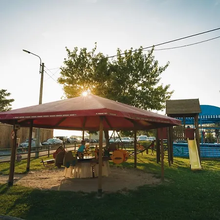 Domaine De Jaurieu 캠프장