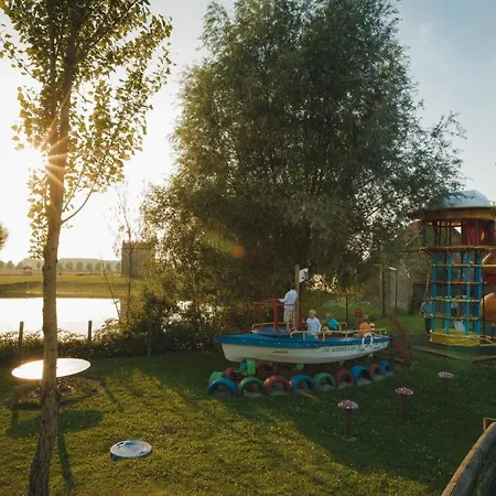 캠프장 Domaine De Jaurieu